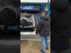 Een klant uit Saoedi-Arabië komt onze fabriek bezoeken.