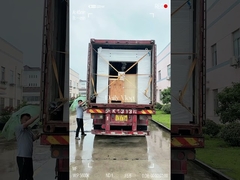 KOLON model KL-7VF borstelmachine wordt geladen voor export!