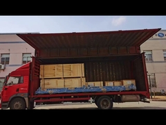 Kolon laadt en stuurt 2 eenheden van geavanceerde touchless autoverwassystemen naar Iran!