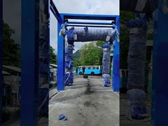 De klant heeft Kolon zelf geïnstalleerd door middel van 3 borstels buswasser volgens onze handleiding!